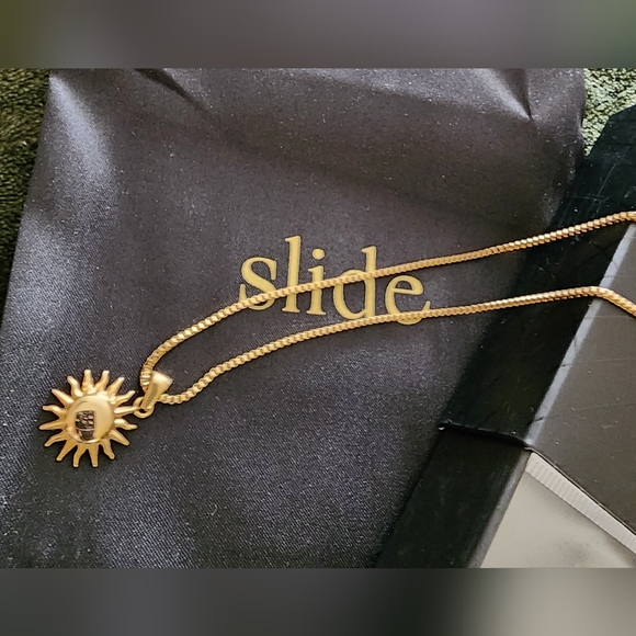 Slide Jewelry Stainless Steel. Gold Boxchain Necklace W Sunburst NIB - Picture 6 of 7